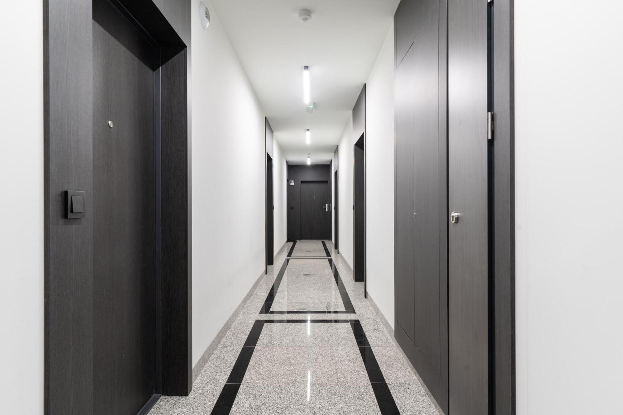 Lineburg Villa Apartments 华沙 外观 照片